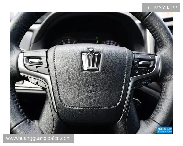 皇冠尊享版提升版智能安全系统保障每一次出行的安心与放心